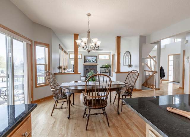 Property at 20766 Gemini Trl, Lakeville, MN 55044, 5 beds, 4 baths
