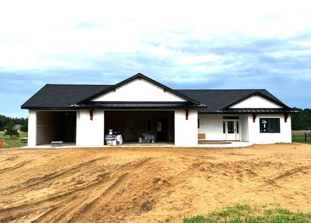 Property at 12570 Second St, Baxter, MN 56425, 3 beds, 2 baths