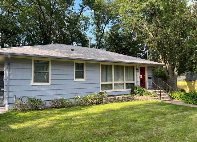 Property at 710 Olive St W, Stillwater, MN 55082, 2 beds, 2 baths