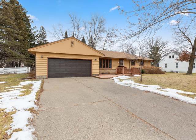 Property at 1829 Graydon Ave, Brainerd, MN 56401, 3 beds, 3 baths