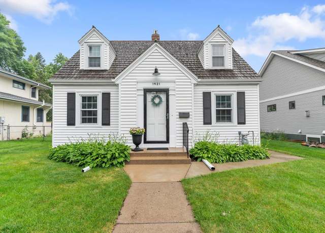 Property at 1921 James Ave, Saint Paul, MN 55105, 3 beds, 2 baths