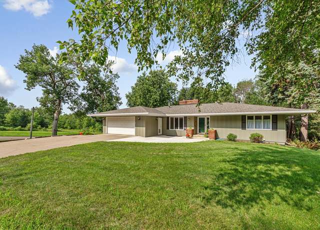 Property at 1010 11th Ave NE, Faribault, MN 55021, 4 beds, 4 baths
