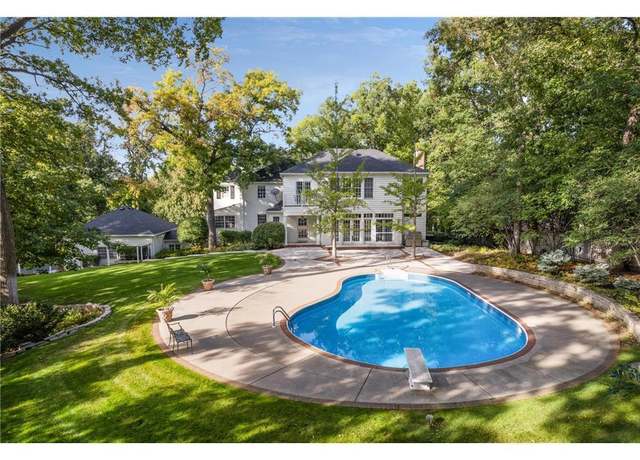 Property at 6321 Interlachen Blvd, Edina, MN 55436, 5 beds, 5 baths