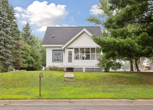 Property at 2371 14th Ave E, North Saint Paul, MN 55109, 2 beds, 2 baths
