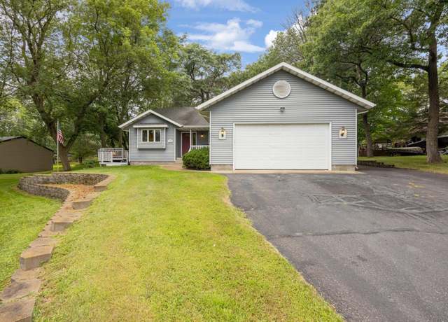 Property at 3205 Century Ct, Saint Cloud, MN 56301, 3 beds, 3 baths