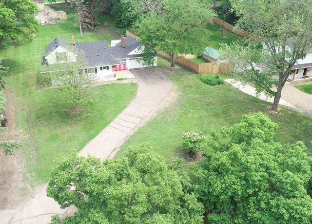 Property at 5117 Clear Spring Rd, Minnetonka, MN 55345, 2 beds, 1 bath