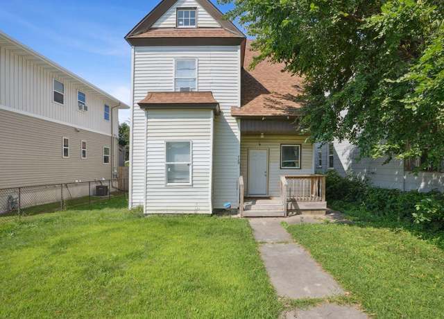 Property at 429 Sherburne Ave, Saint Paul, MN 55103, 4 beds, 2 baths