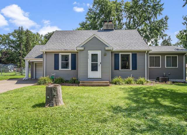 Property at 1870 Clarence St N, Maplewood, MN 55109, 3 beds, 2 baths