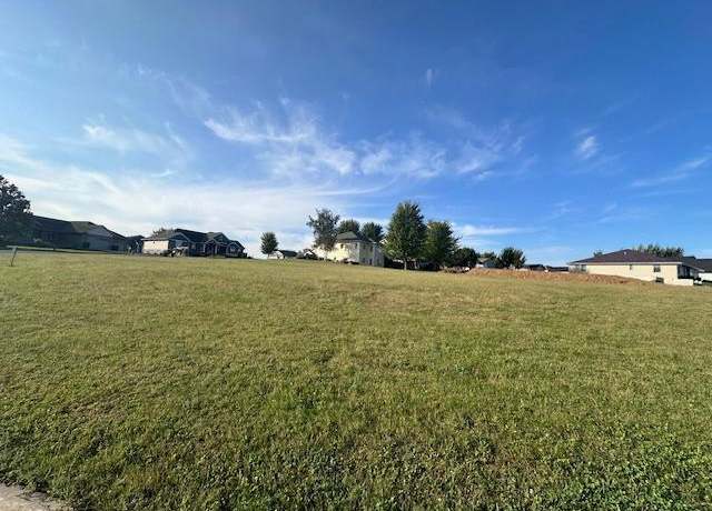 Property at 1007 Courtney Dr, Caledonia, MN 55921