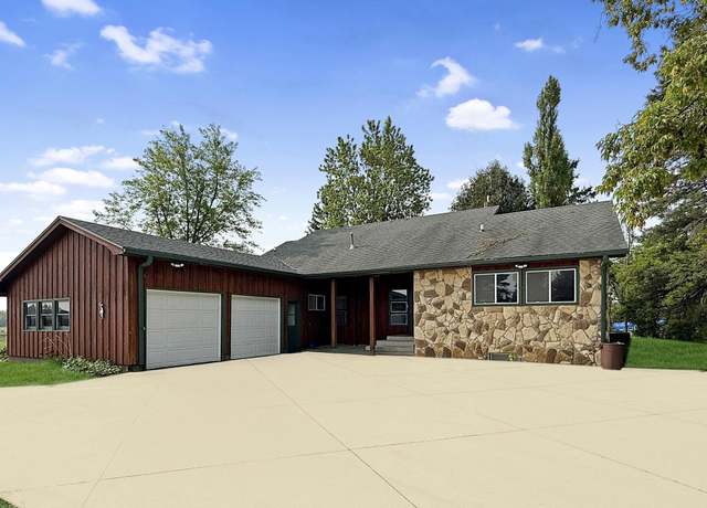 Property at 20117 State 226, Park Rapids, MN 56470, 5 beds, 3 baths