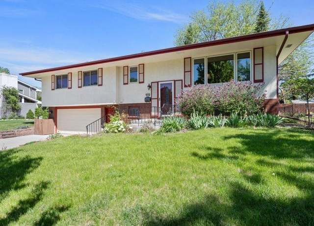 Property at 3525 Skycroft Dr, Saint Anthony, MN 55418, 3 beds, 3 baths