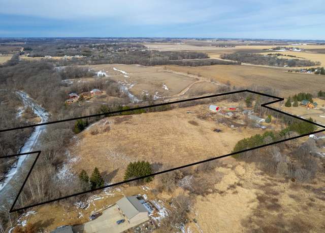 Property at 1105 7th St W, Mantorville Twp, MN 55955, 4 beds, 2 baths