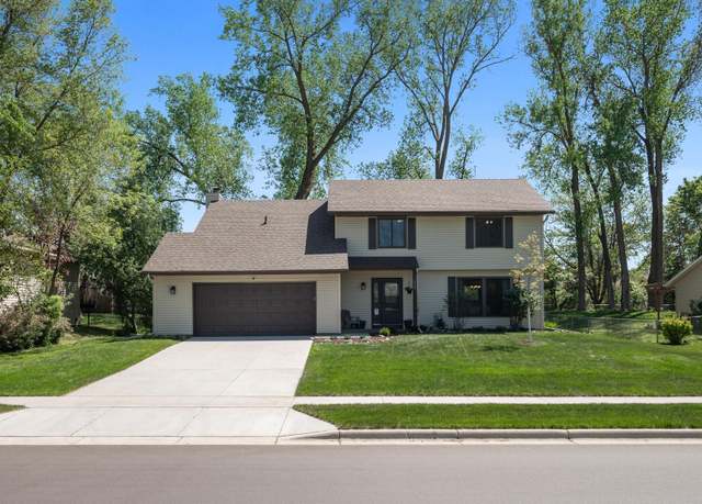 Property at 1092 Whitney Dr, Apple Valley, MN 55124, 4 beds, 3 baths