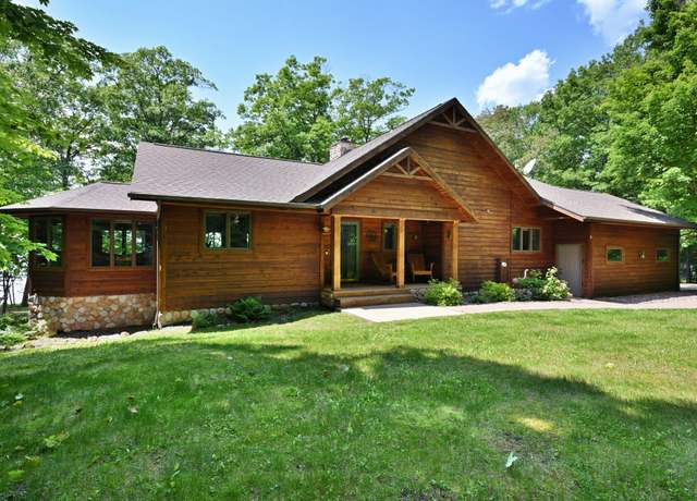 Property at W1213 Nice Lake Rd, Birchwood, WI 54817, 4 beds, 3 baths