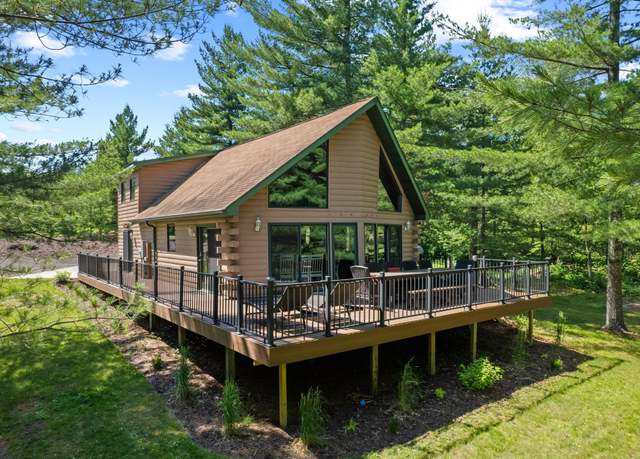 Property at 29116 Pardun Rd, Danbury, WI 54830, 3 beds, 2 baths