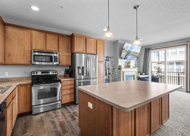 Property at 4615 Victor Path #4, Hugo, MN 55038, 2 beds, 3 baths