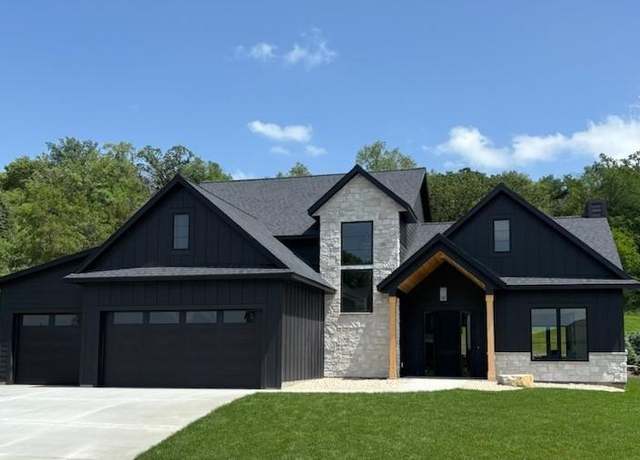 Property at 4386 22nd Ave NE, Rochester, MN 55906, 5 beds, 3 baths