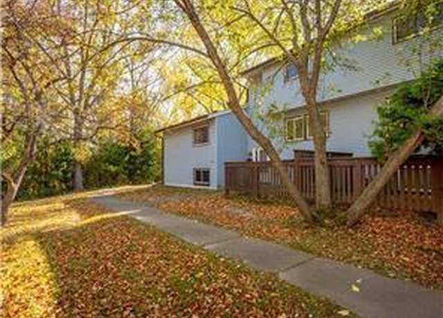 Property at 4819 Grenwich Way N, Oakdale, MN 55128, 3 beds, 2 baths