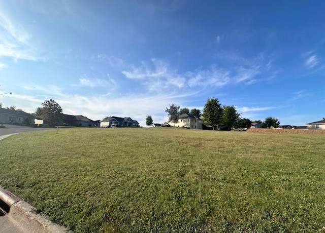 Property at 1019 Courtney Dr, Caledonia, MN 55921