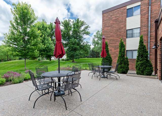 Property at 4 Pine Tree Dr #218, Arden Hills, MN 55112, 1 bed, 1 bath