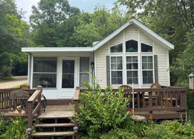 Property at 8951 Twin Point Rd SW #69, Alexandria, MN 56308, 1 bed, 1 bath