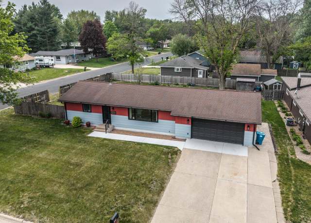 Property at 1336 Fairview Ln, Farmington, MN 55024, 3 beds, 2 baths