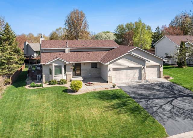 Property at 8313 174th St W, Lakeville, MN 55044, 4 beds, 3 baths