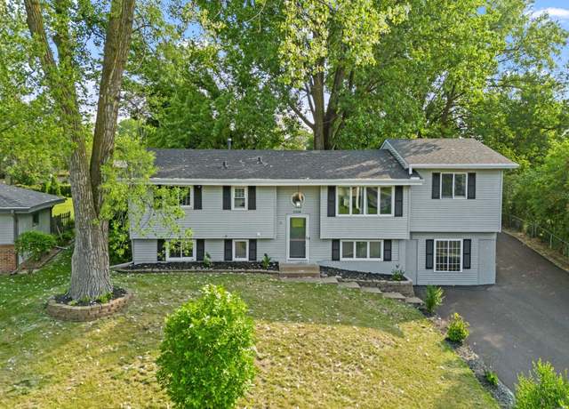 Property at 3308 Bryant Ave, Anoka, MN 55303, 5 beds, 3 baths