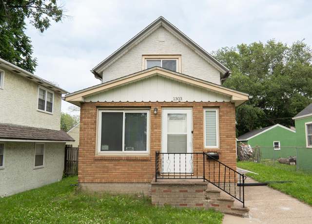 Property at 1303 Fremont Ave, Saint Paul, MN 55106, 3 beds, 1 bath