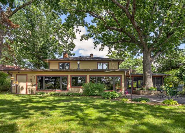 Property at 828 Greeley St S, Stillwater, MN 55082, 4 beds, 2 baths