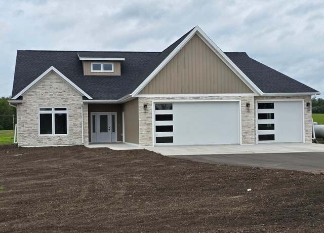 Property at 25340 Pelican River Dr, Detroit Lakes, MN 56501, 3 beds, 2 baths