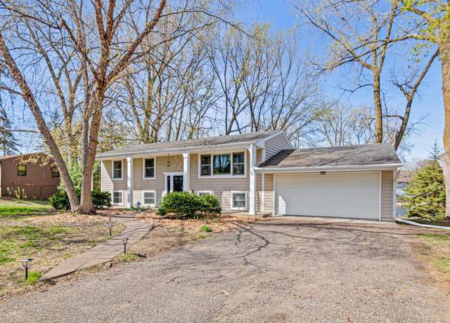 Property at 1615 Merrimac Ln N, Plymouth, MN 55447, 5 beds, 2 baths