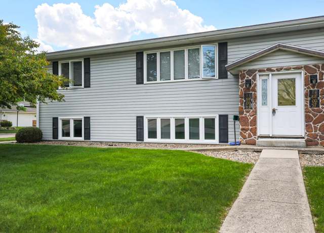 Property at 1801 Lakewood Ave, Albert Lea, MN 56007, 2 beds, 1 bath