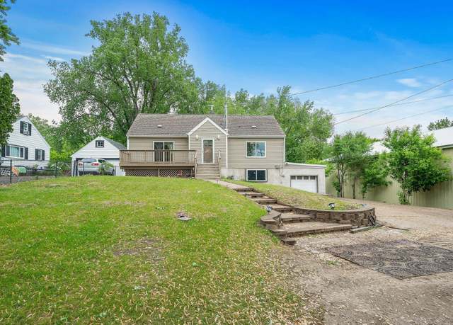 Property at 469 Little Canada Rd E, Little Canada, MN 55117, 3 beds, 2 baths