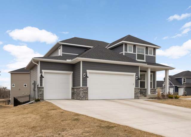 Property at 11600 Ranchview Ln N, Dayton, MN 55369, 4 beds, 4 baths