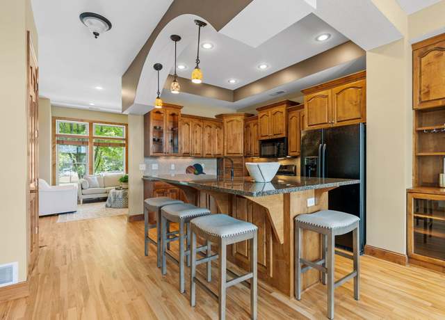 Property at 326 E Travelers Trl, Burnsville, MN 55337, 2 beds, 4 baths