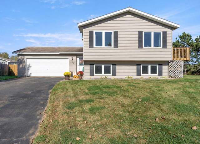 Property at 911 Blair Cir, Brainerd, MN 56401, 4 beds, 2 baths