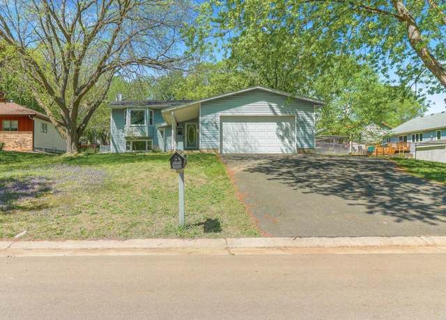Property at 2515 Belmont Ln E, North Saint Paul, MN 55109, 3 beds, 2 baths