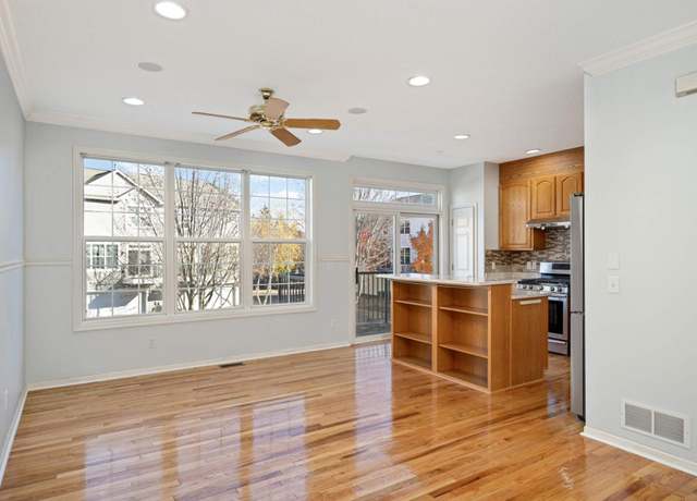 Property at 15729 Porchlight Ln, Eden Prairie, MN 55347, 3 beds, 4 baths