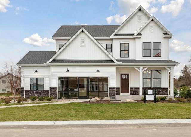 Property at 4632 Island Park Dr, Woodbury, MN 55129, 3 beds, 3 baths