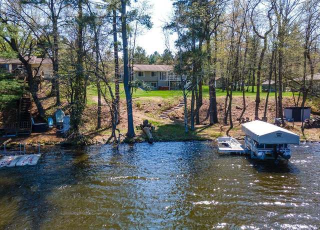 Property at E5807 800th Ave, Menomonie, WI 54751, 5 beds, 3 baths
