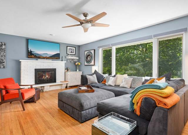 Property at 1616 Texas Ave S, Saint Louis Park, MN 55426, 5 beds, 2 baths