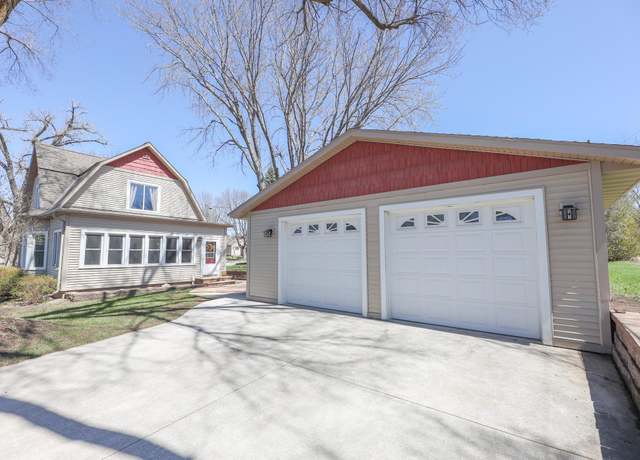 Property at 504 1st Ave SE, Glenwood, MN 56334, 3 beds, 2 baths