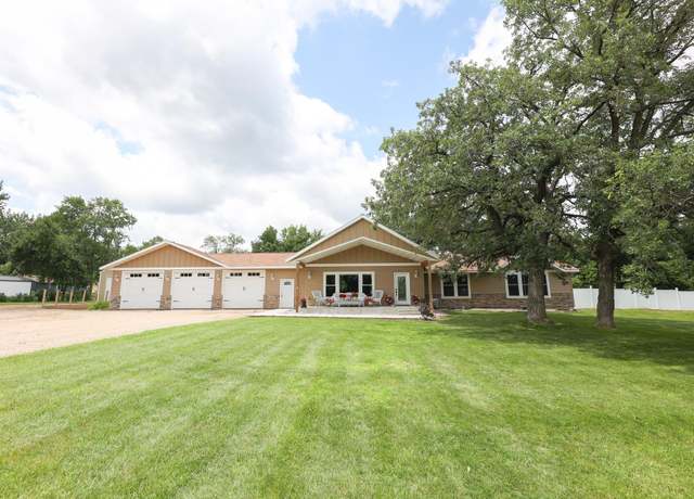 Property at 915 S Darling Dr NW, Alexandria, MN 56308, 2 beds, 2 baths