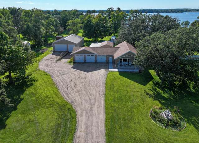 Property at 915 S Darling Dr NW, Alexandria, MN 56308, 2 beds, 2 baths