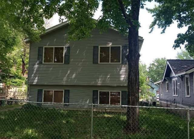 Property at 220 35th Ave N, Saint Cloud, MN 56303, 3 beds, 2 baths