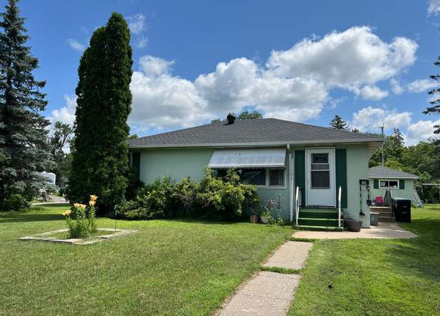 Property at 401 7th St SE, Little Falls, MN 56345, 2 beds, 1 bath
