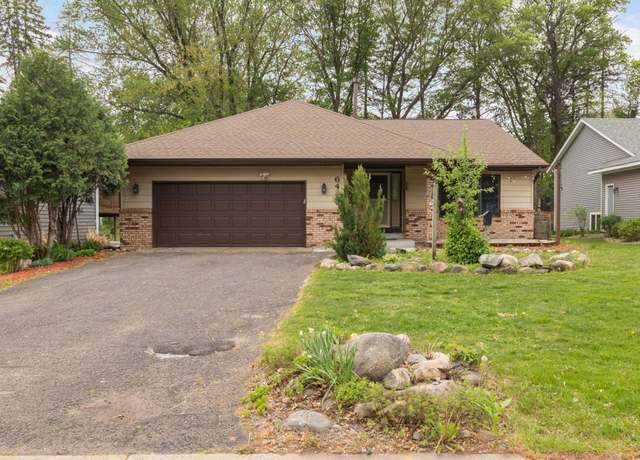 Property at 6429 47th St N, Oakdale, MN 55128, 4 beds, 2 baths