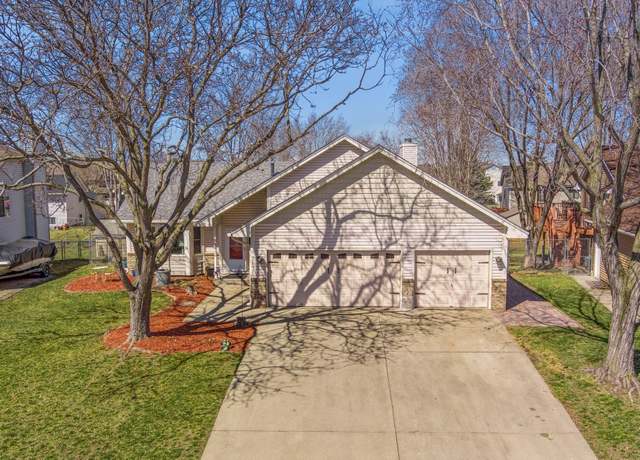 Property at 7175 Upper 157th St W, Apple Valley, MN 55124, 4 beds, 3 baths