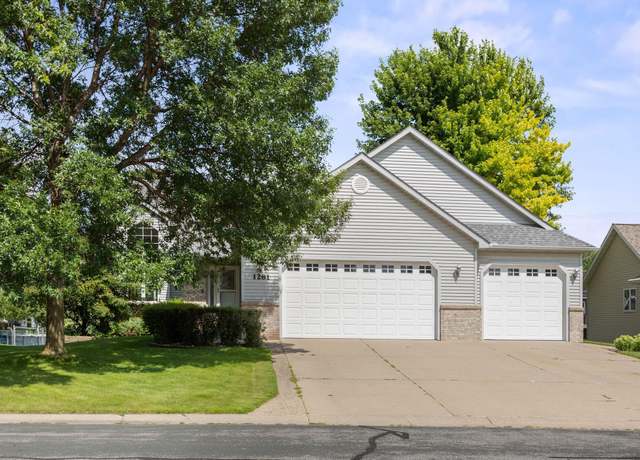 Property at 1281 Sunburst Way SE, Hutchinson, MN 55350, 4 beds, 3 baths